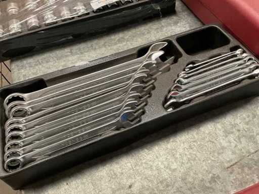 Seneca Ključ i klucz oręczny