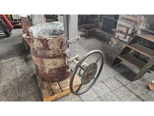 MARX-Bodengussschelle mit Hubträger für Aluminium