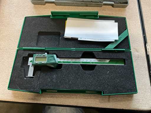 Digitalschieber in der Größe 1120-150A