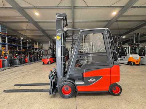 11/2023 Service + UVV 05/2027 Linde E30/600H 3.000kg 3.+4. Réglage de fourche de soupapes 195cm Chariot élévateur électrique 4,617 heures