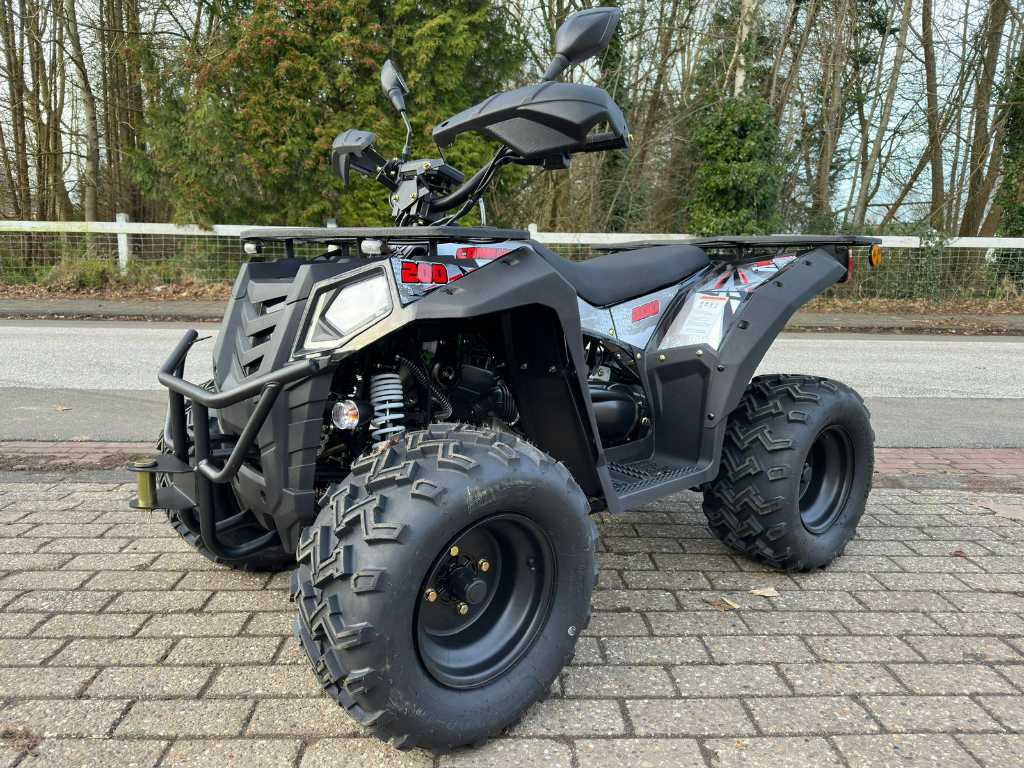 Ultra Motocross Commander 200 Quad with license plate