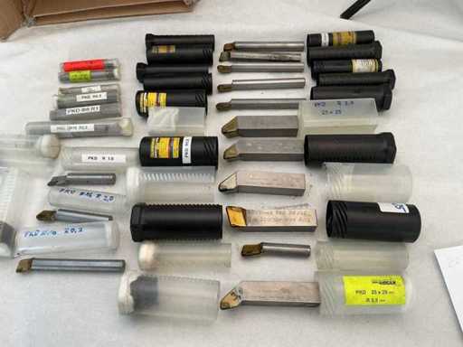 Gühring assortment with 20x solid carbide steel/turning/drilling steels