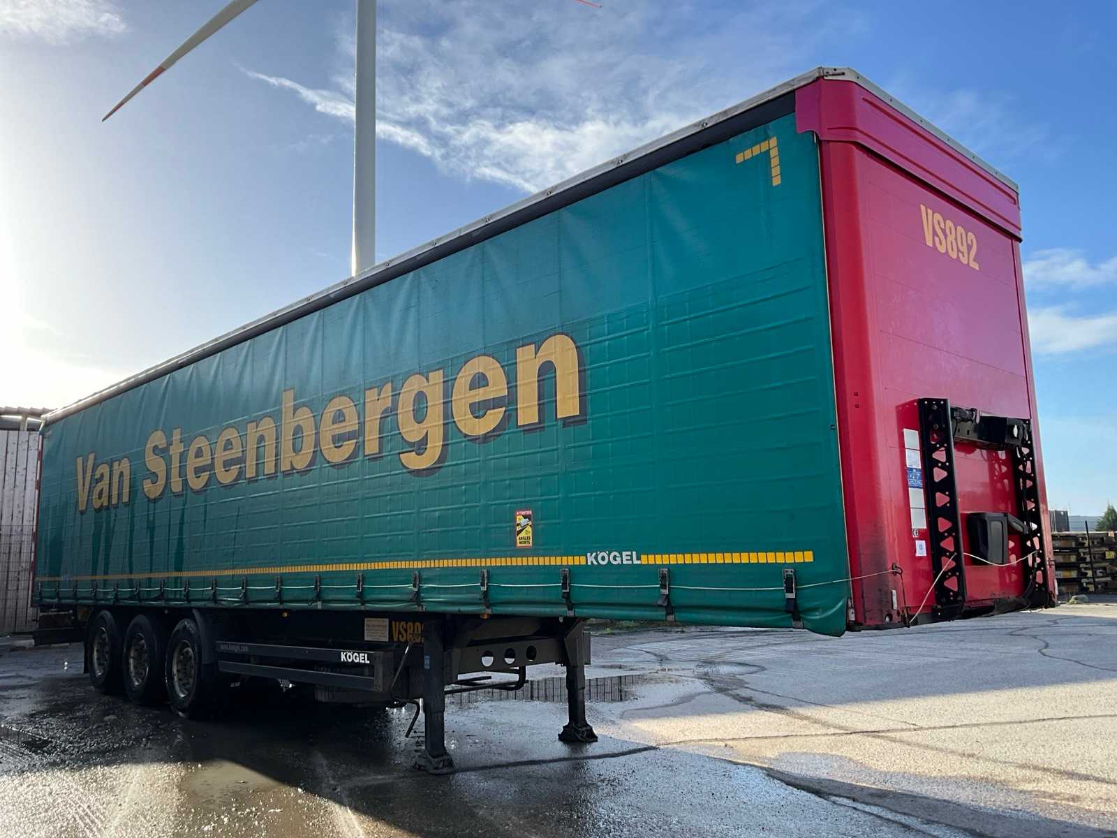 2019 KÖGEL SN 24 Curtainsider-Sattelauflieger
