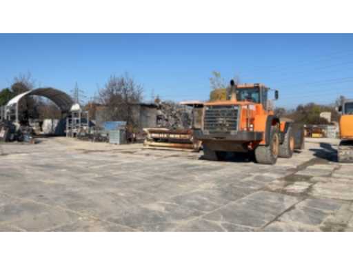 9adff23f-fa82-4558-842d-725ae3cded3b.mp4