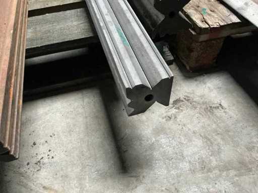 Ensemble de couteaux pliants pour machine de pliage