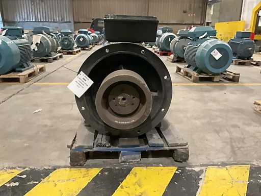 Silnik elektryczny SIEMENS 110KW 1500RPM 400/690V B35 T315