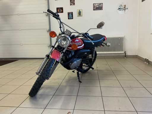 1981 Kawasaki KM 100 Motorrad