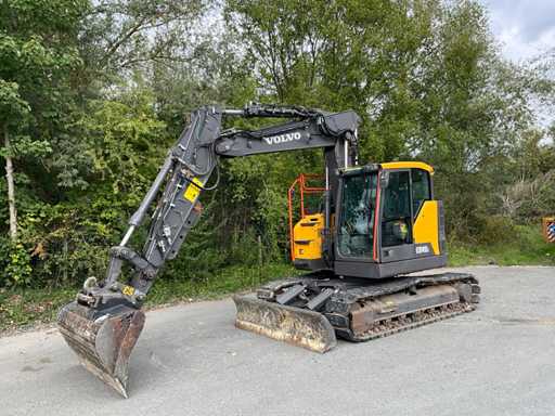2023 Volvo ECR145EL escavatore cingolato