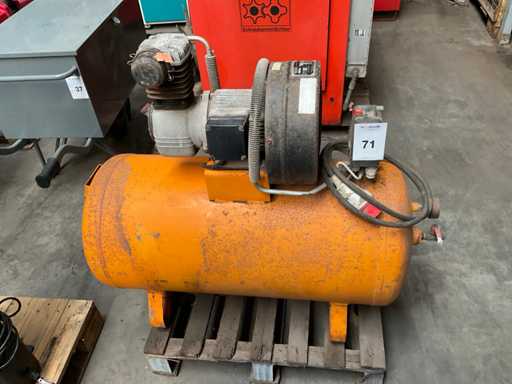 Compressore d'aria Kaeser EPC 340-150 1989