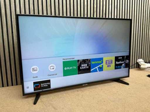Samsung UE43NU7020WXXN Smart Television