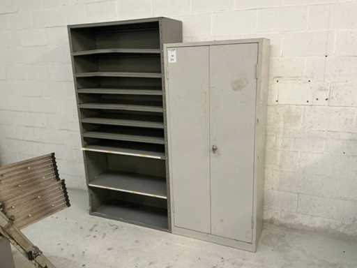 Armoire à dossiers et rack