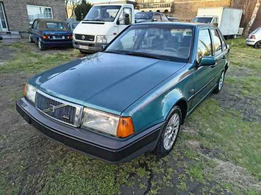 Volvo 440 - 1992