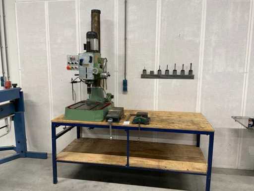 HBM ZS-40A Kolomboormachine op werkbank