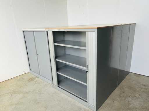 (x8) Metal curtain cabinet 135x120x46cm; Not complete