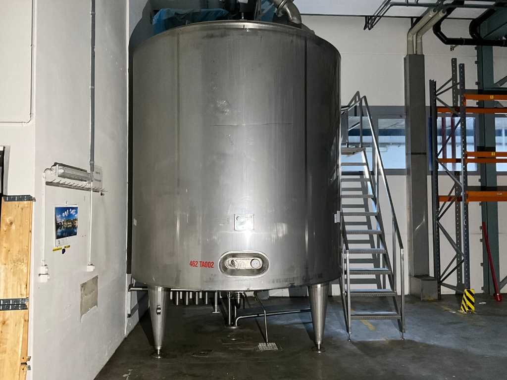 1986 s/s vertical Storage Tank (15.000L)