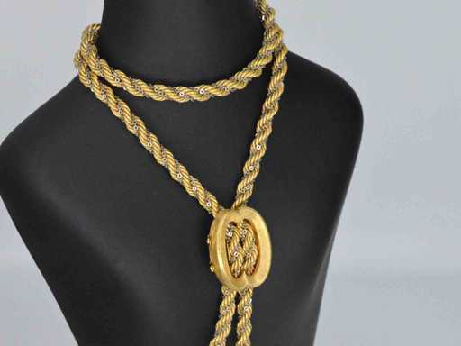 Gouden halsketting met speciale sluiting