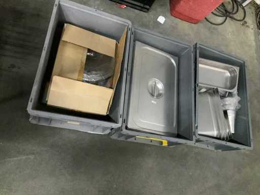 Gastronorm tray (3x)