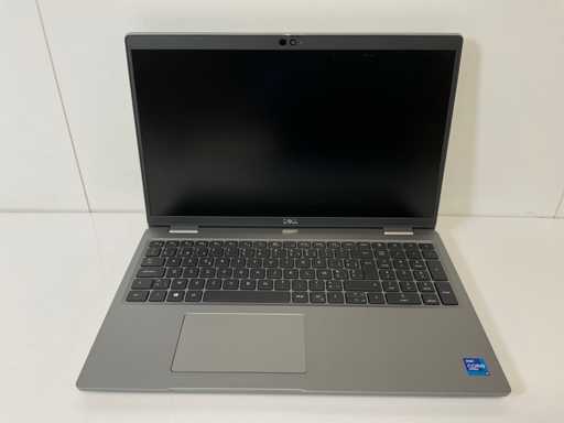 Dell Latitude 5520 15.5", Core(TM) i7 11a generazione, 16 GB di RAM, 512 GB di laptop NVMe