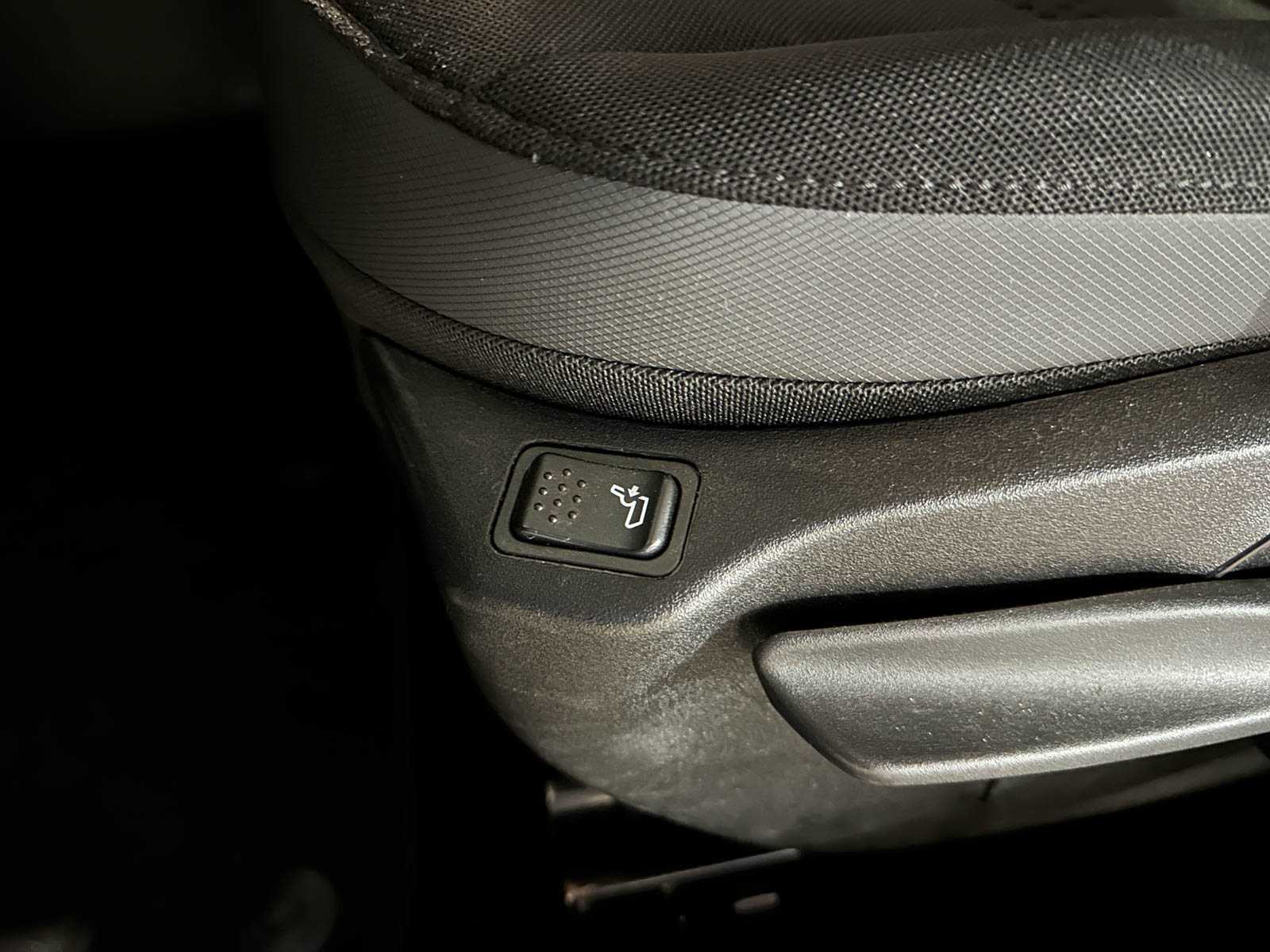 Jeep Renegade 1.4 MultiAir Night Eagle II Lmtd DDCT 140pk 2018 (Origineel-NL + 1e eigenaar), XD-557-D