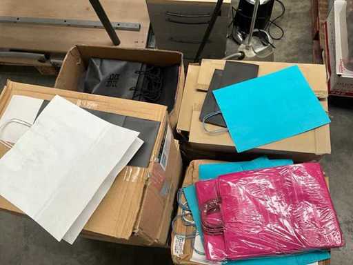 Batch of paper shopping bags