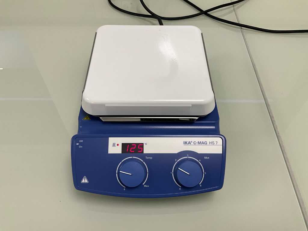 Agitatore magnetico riscaldato IKA C-MAG HS7S000