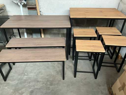 Meubel set 4 personen hout metaal (2x)