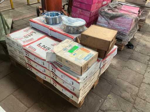 Lotto di vari rotoli di filo per saldatura