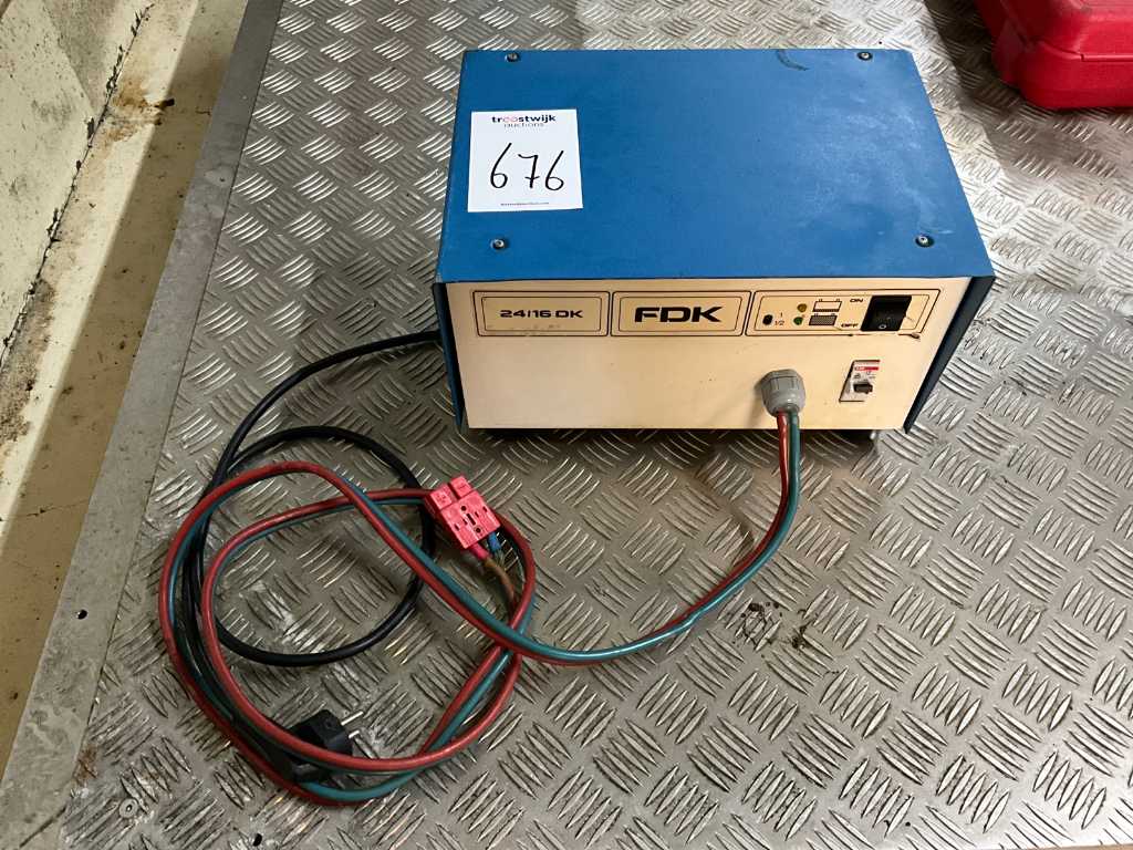 FDK battery charger
