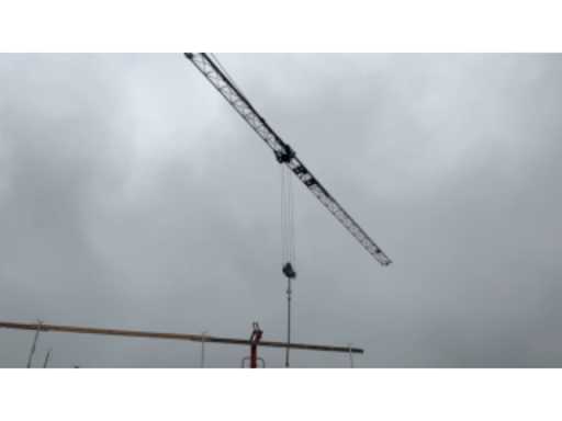 1ce52f08-affe-48b0-bfa1-709724c41481.mp4