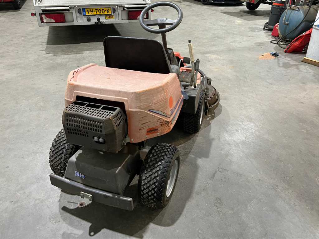 Husqvarna 700 series online lawn mower