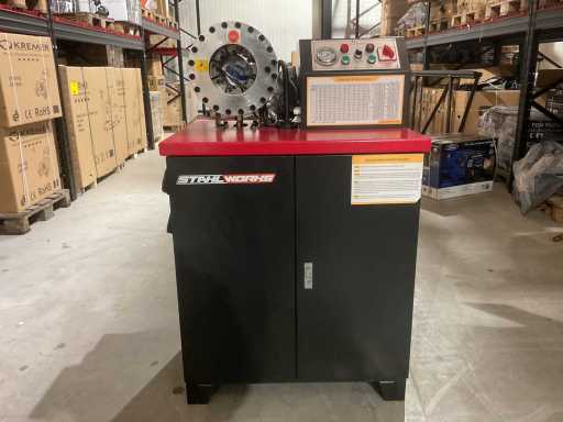 2025 Stahlworks Hydraulic Hose Press