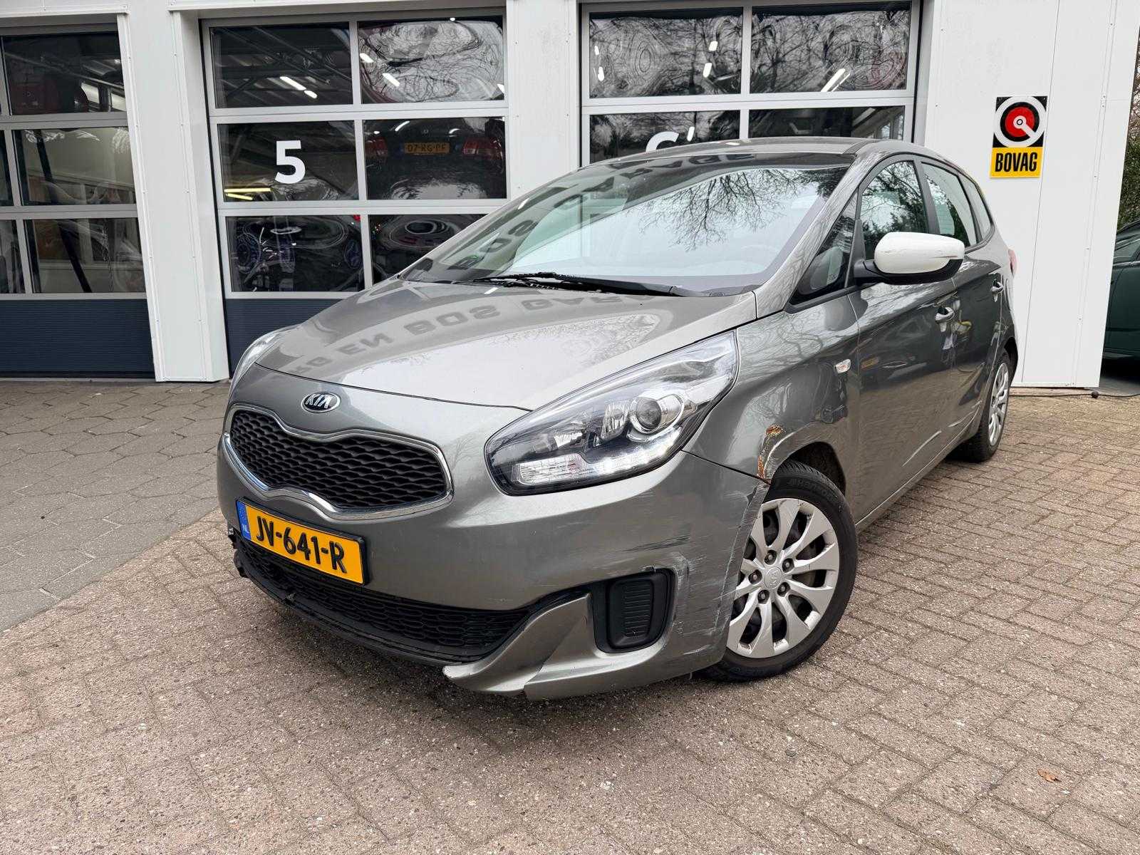 Kia – 2016 – Carens – 1.6 GDi ComfortLine – 7 persons – 1st owner – JV-641-R