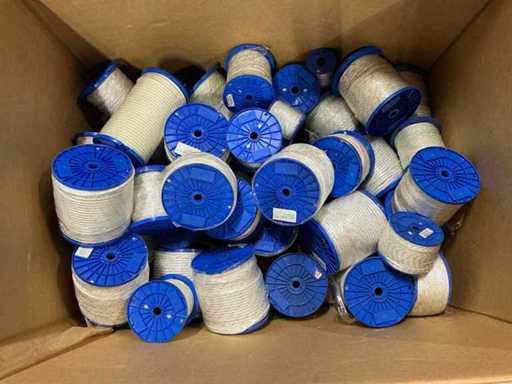 Palette : différentes lignes en polyester