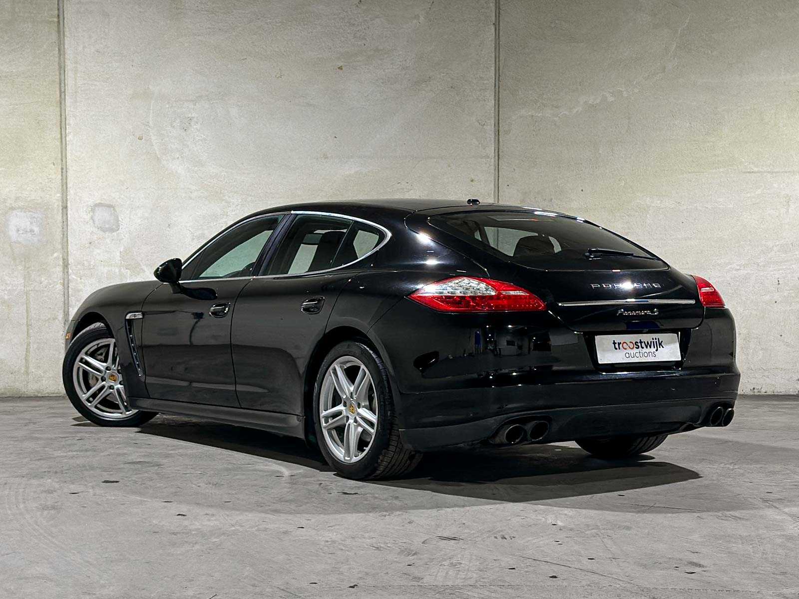Porsche Panamera S 4.8 V8 405pk 2011