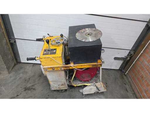 Concrete saw honda gx620