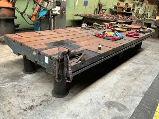 Table de serrage à rainure en T