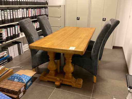 Table de salle à manger