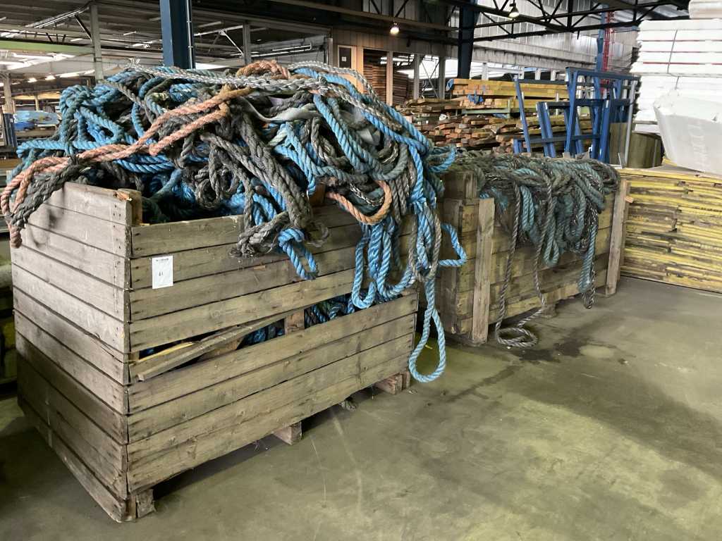 Batch of miscellaneous ship's rope