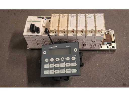 Schneider Electric - Modicon M258 - logic controller with various expansion modules + Magelis XBT control panel
