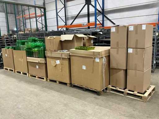 Partij diverse Voges trays en verzendverpakkingen