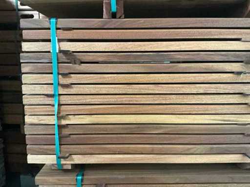 Geschaafde Okan plank (70x)