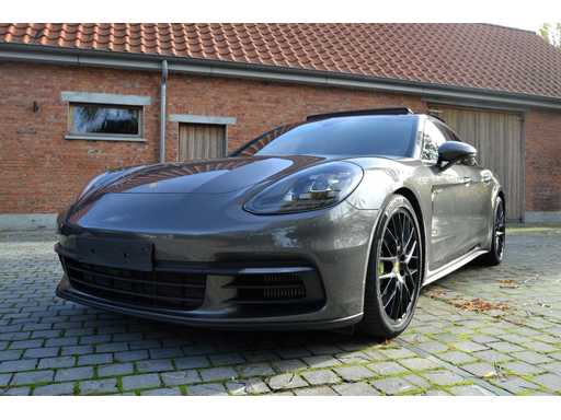 2017 Porsche Panamera 4 E-Hybrid