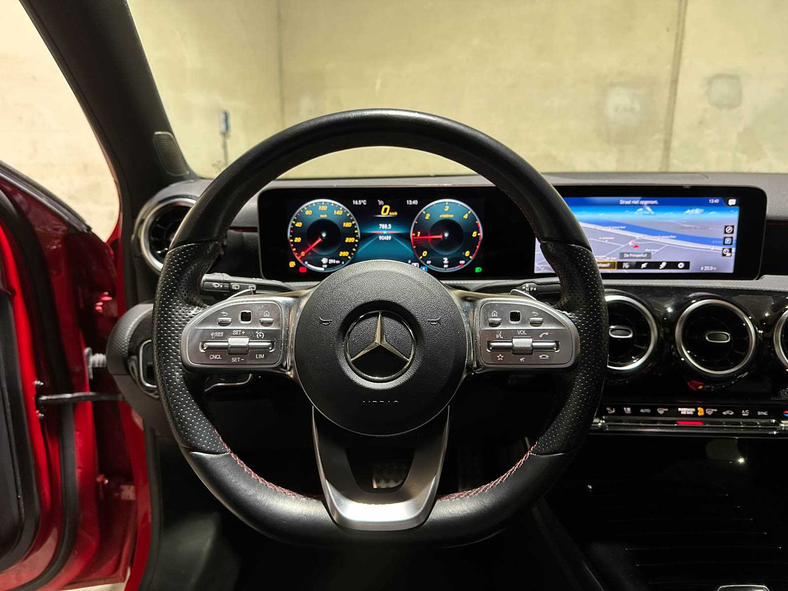 Mercedes-Benz A180 d Business Solution AMG 116pk 2018 (Origineel-NL) A-klasse, SR-559-F