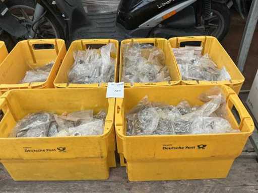 Lotto di bulloni, dadi e rondelle in Inox