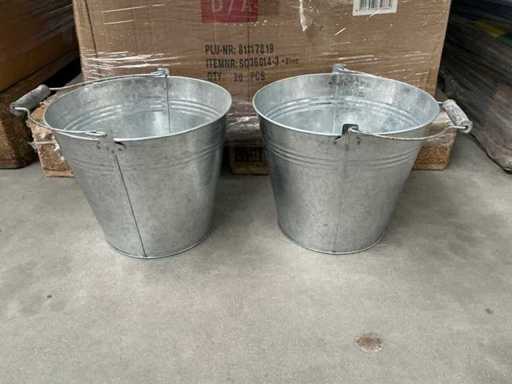 Partij Emmers zinc met houten handvat H21xØ25cm (240x)