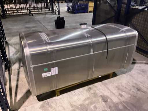 MAN Brandstoftank 710 L