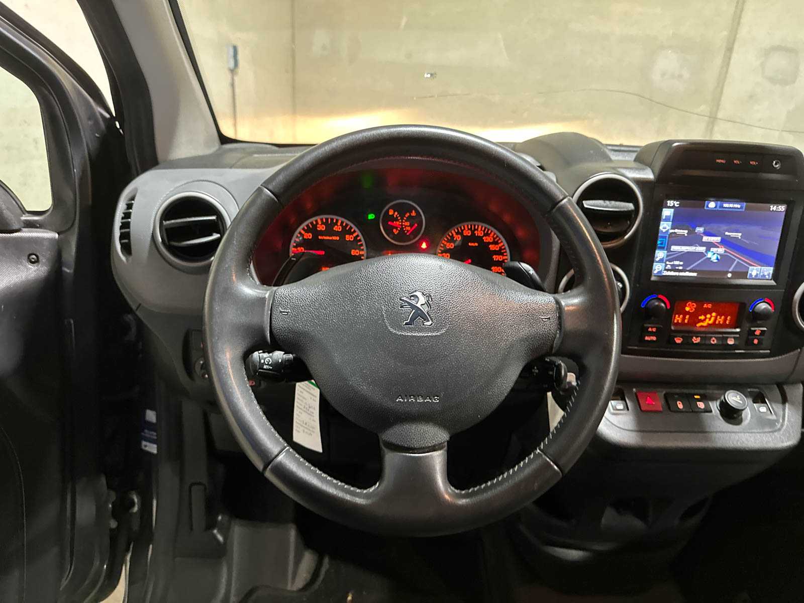 Peugeot Partner 120 1.6 BlueHDi 100 L1 Premium Pack S&S 99pk 2018 (Origineel-NL), V-723-NZ