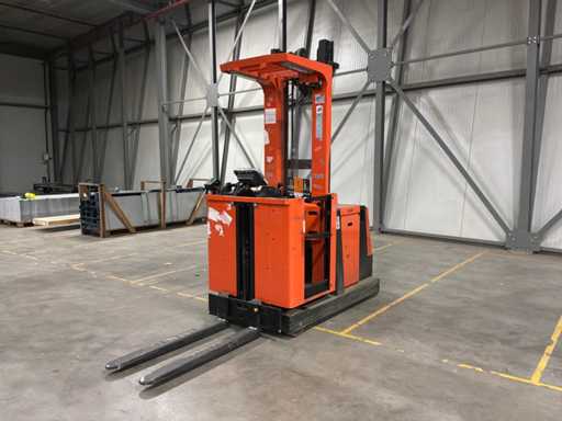 Toyota BT Optio OME100M 2022 Camion Man-up