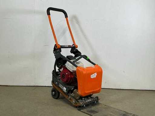 Altrad Belle PCX 12/36 Compacteur à plaques 16 kN essence 2019