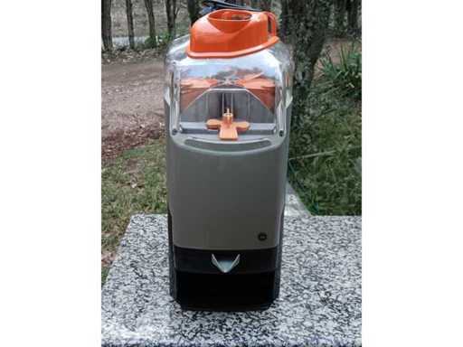 Orangenius van Oranfresh - OR M5 - sinaasappelsapmachine